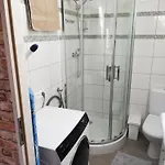 V Pietro Apartment *
