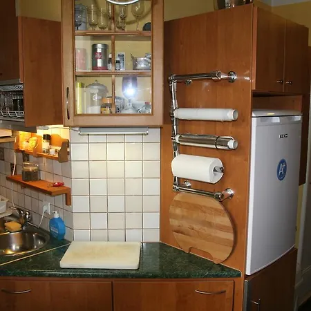 V Pietro Apartment