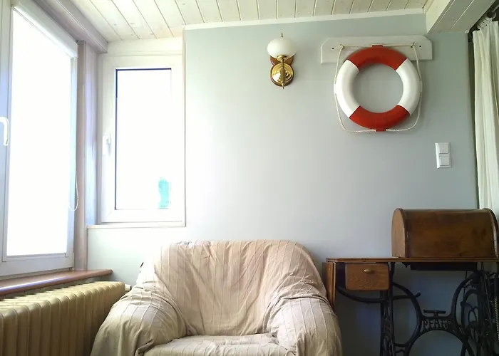 V Pietro Lägenhet *